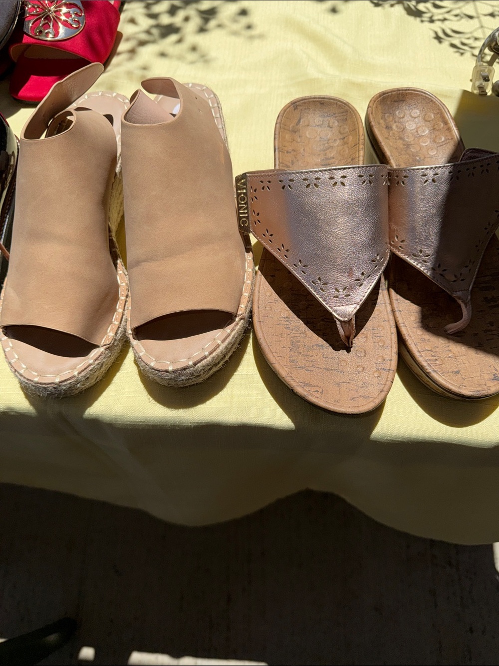 Vionic Women's Tan Leather Slide & Flip Sandal Duo